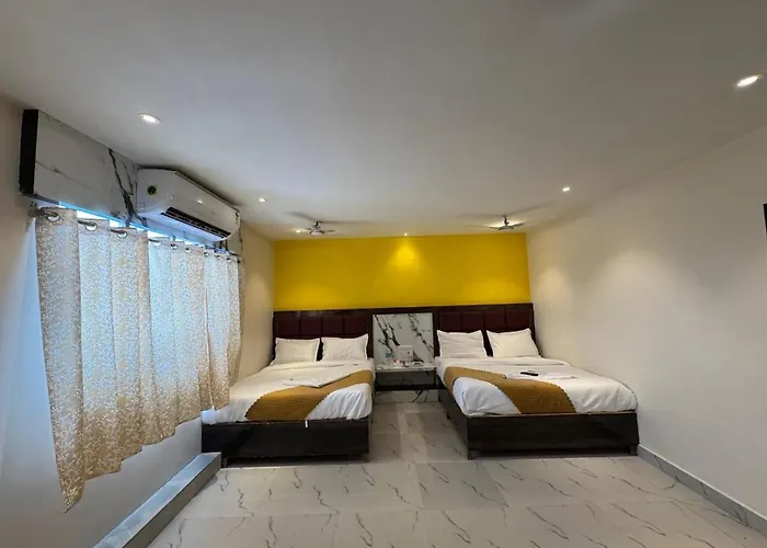 Hotel Rishi Palace Ashlfa Metro