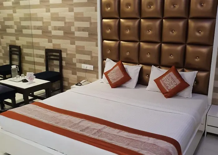 Hotel Celeste, Colaba