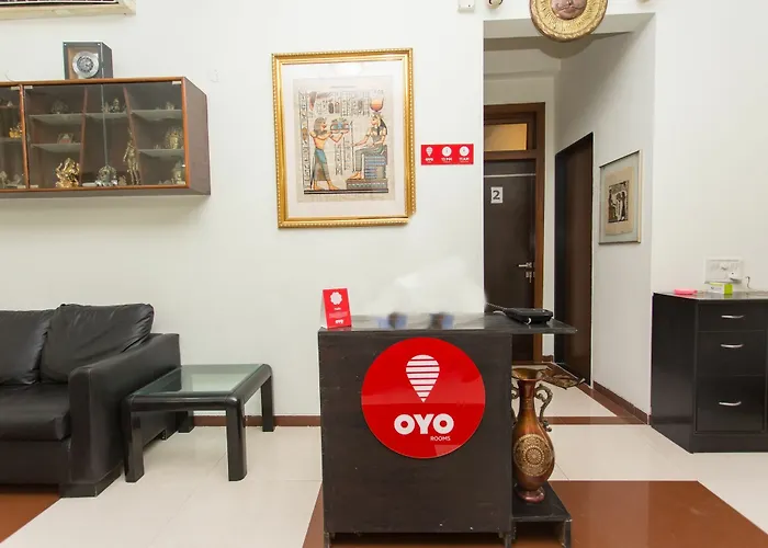 Oyo 8838 Bandra East
