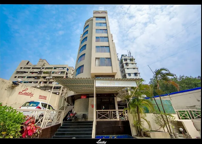 Hotel Lucky Goregaon