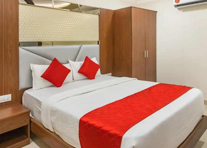 Hotel Hometown Near Us Embassy Bkc