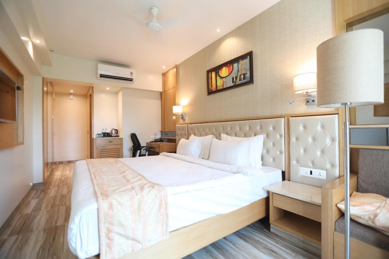 Cliffton Mumbai