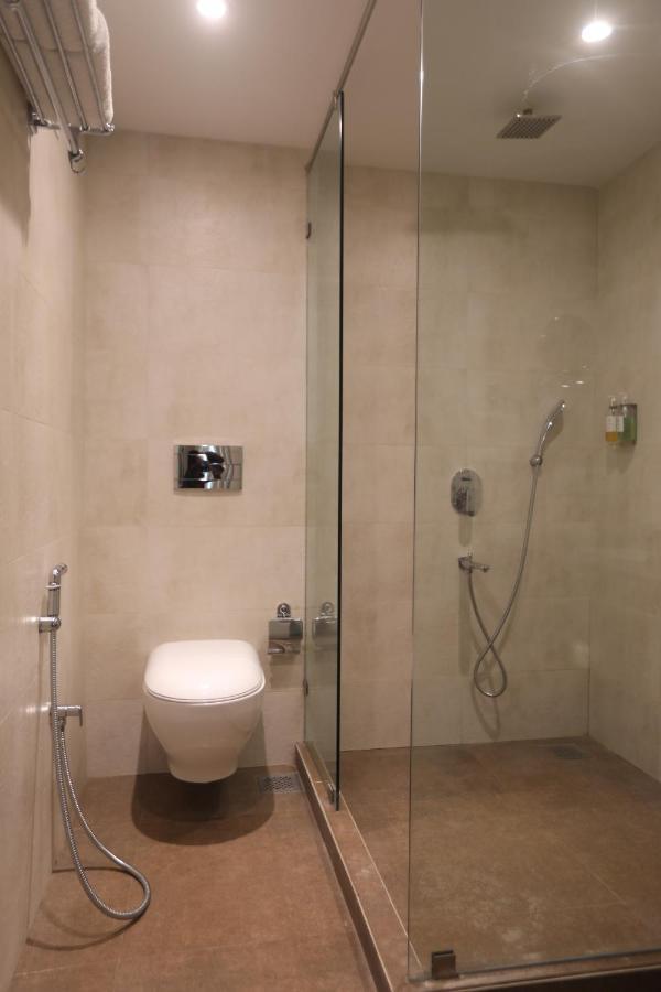Cliffton 4* Mumbai