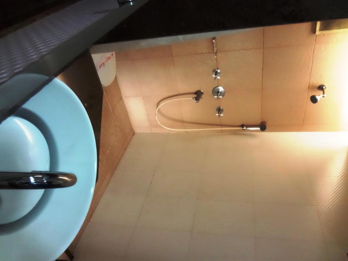 Sampoorna Hotel Mumbai
