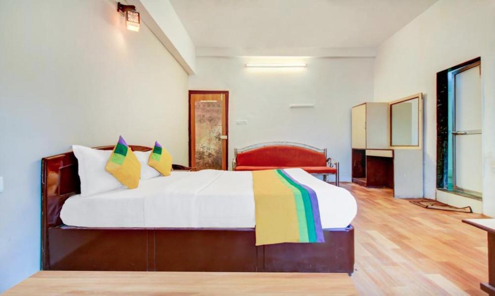 Hotel Evergreen Mumbai
