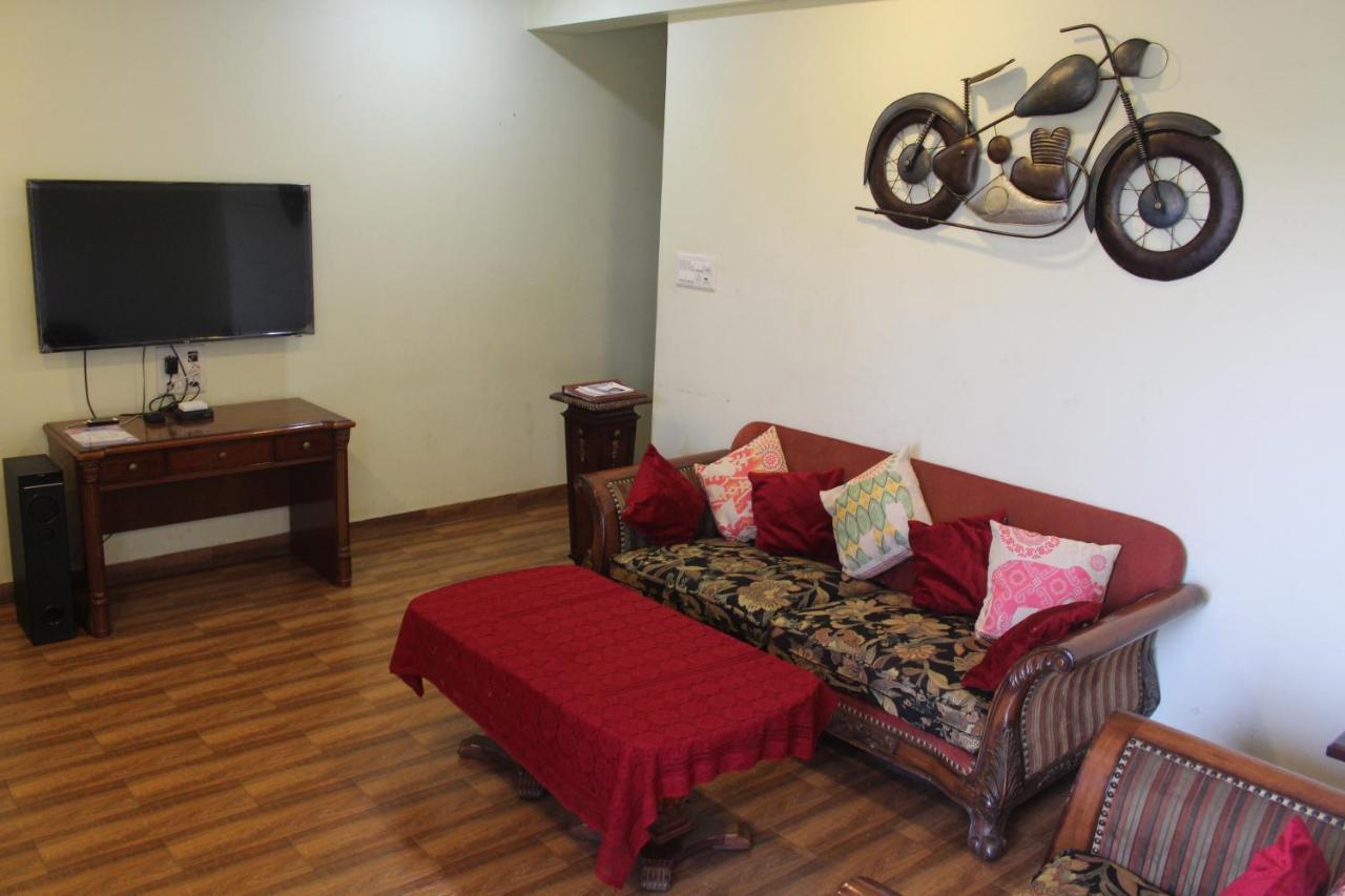 Apartment Aarey Paradise Private Pool