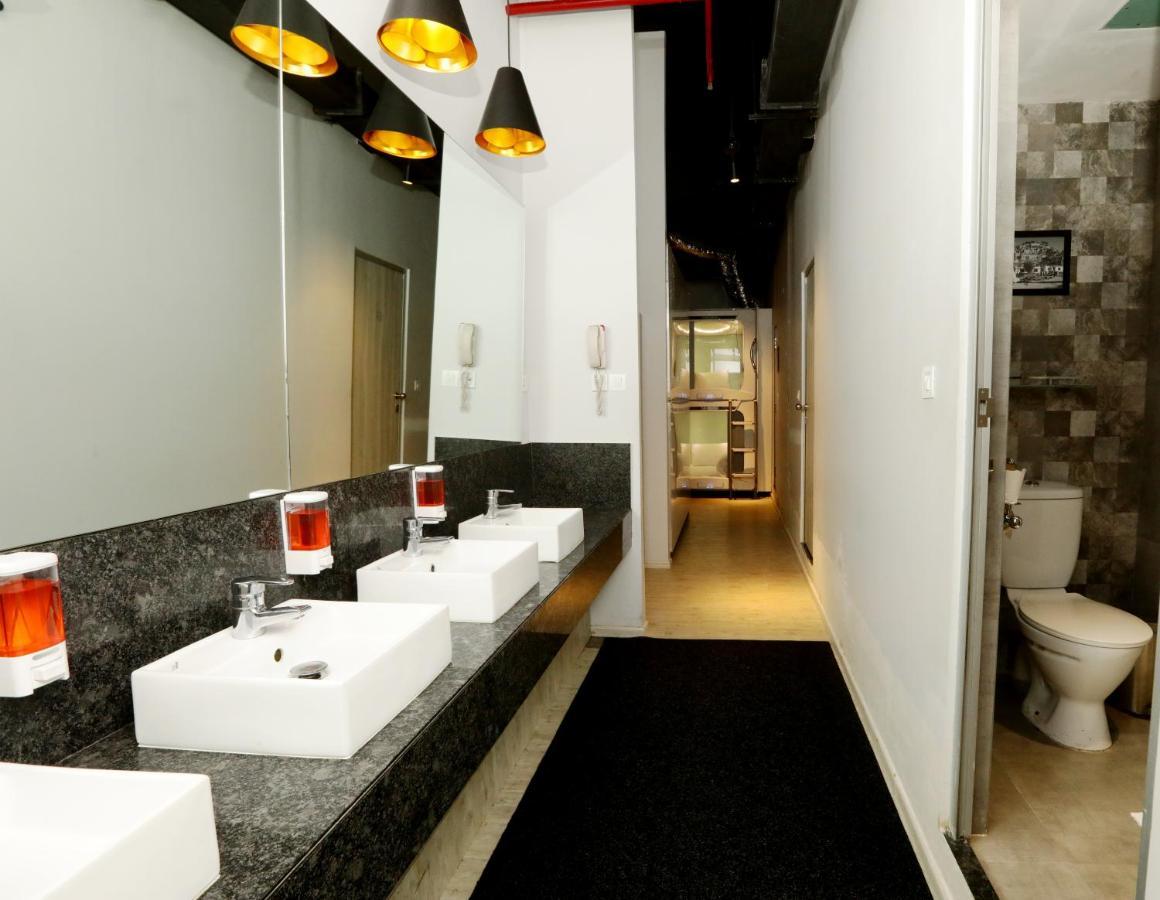 Capsule hotel Urbanpod Mumbai