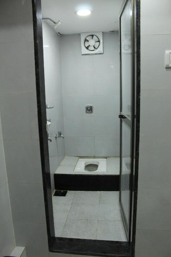 Al Khadeeja Hostel