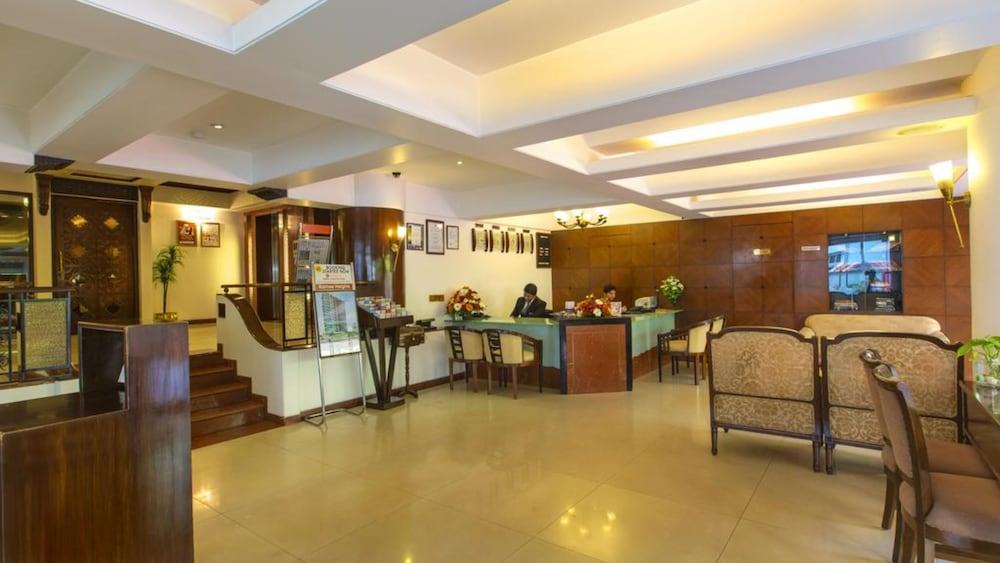 Ramee Guesline Hotel, Dadar Hotel