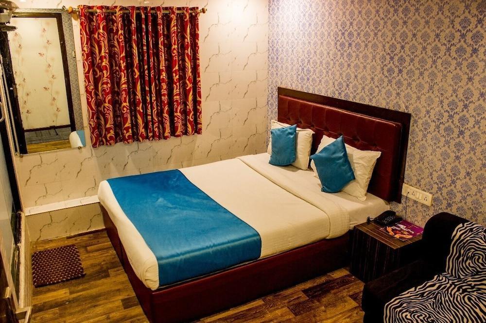 Grand 3* Mumbai