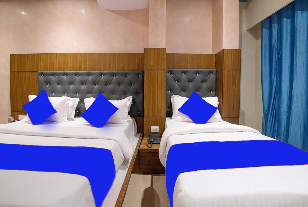 West - Andheri West Hotel 2*