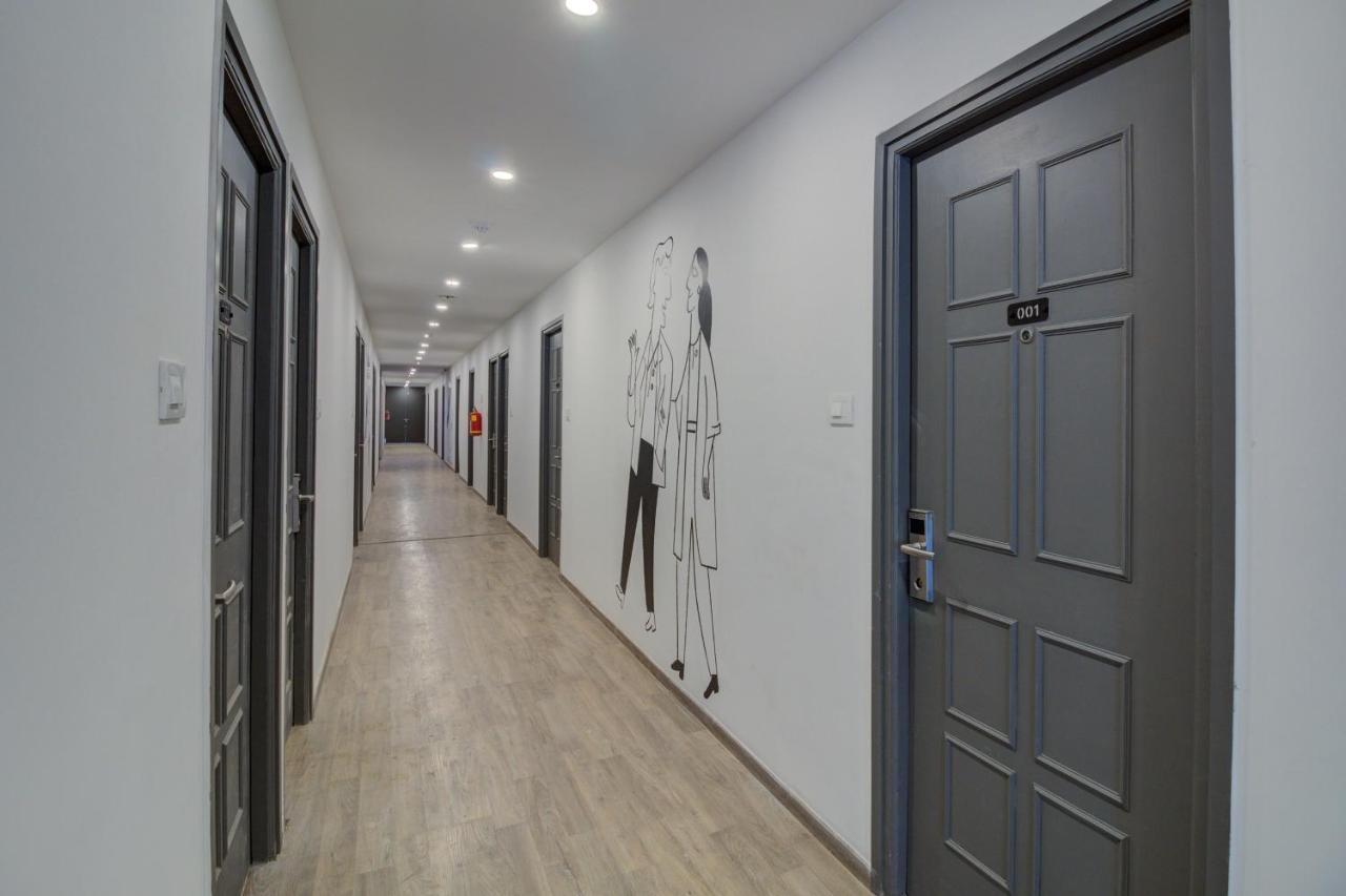 Oyo Townhouse 339 Worli