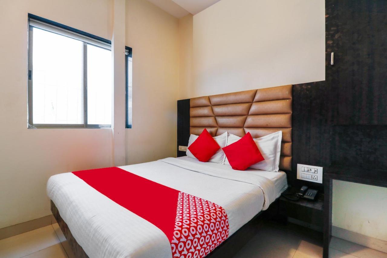 Hotel Oyo 3782 Adnoc Mumbai