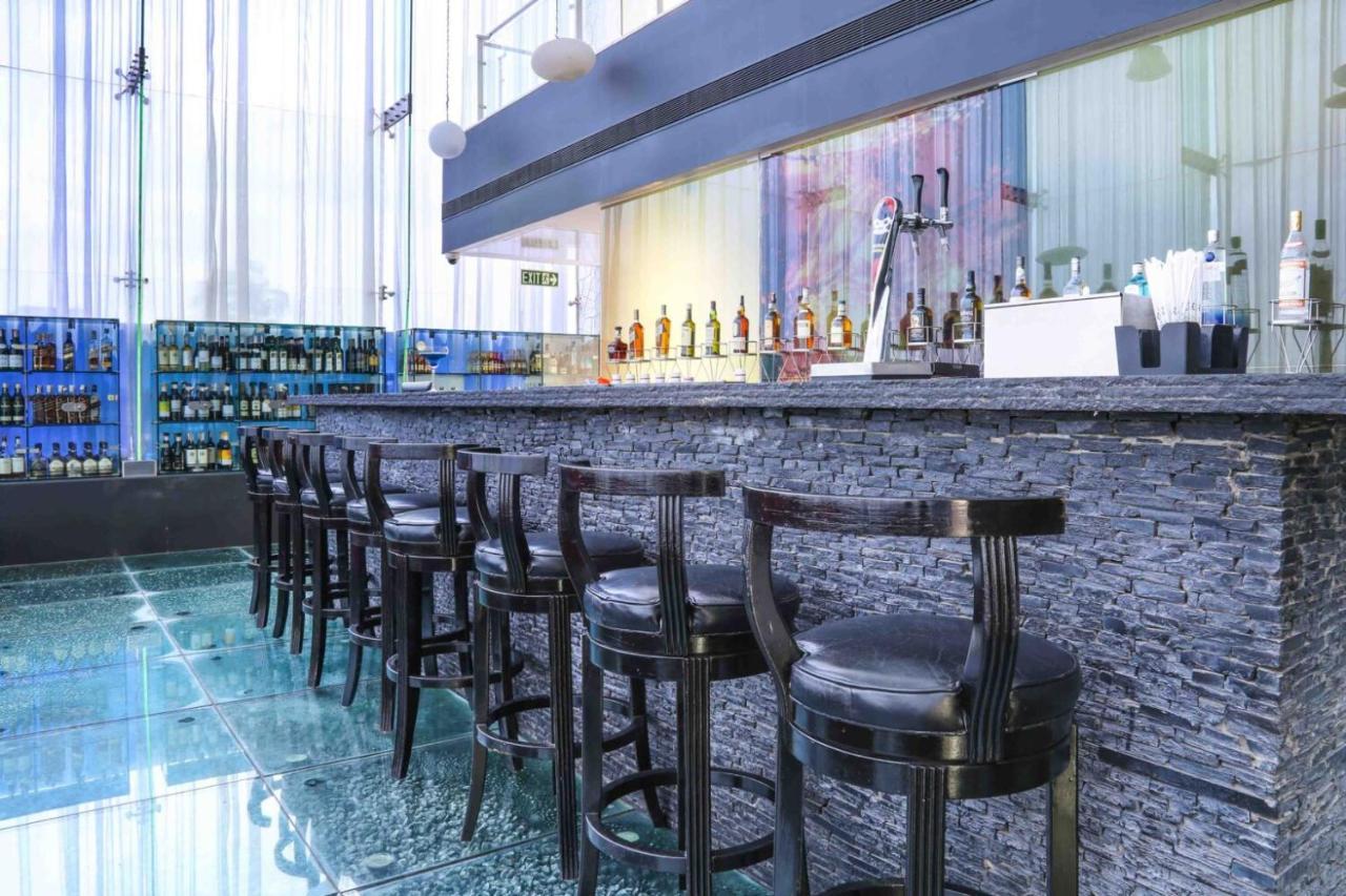 Waterstones Hotel 4*