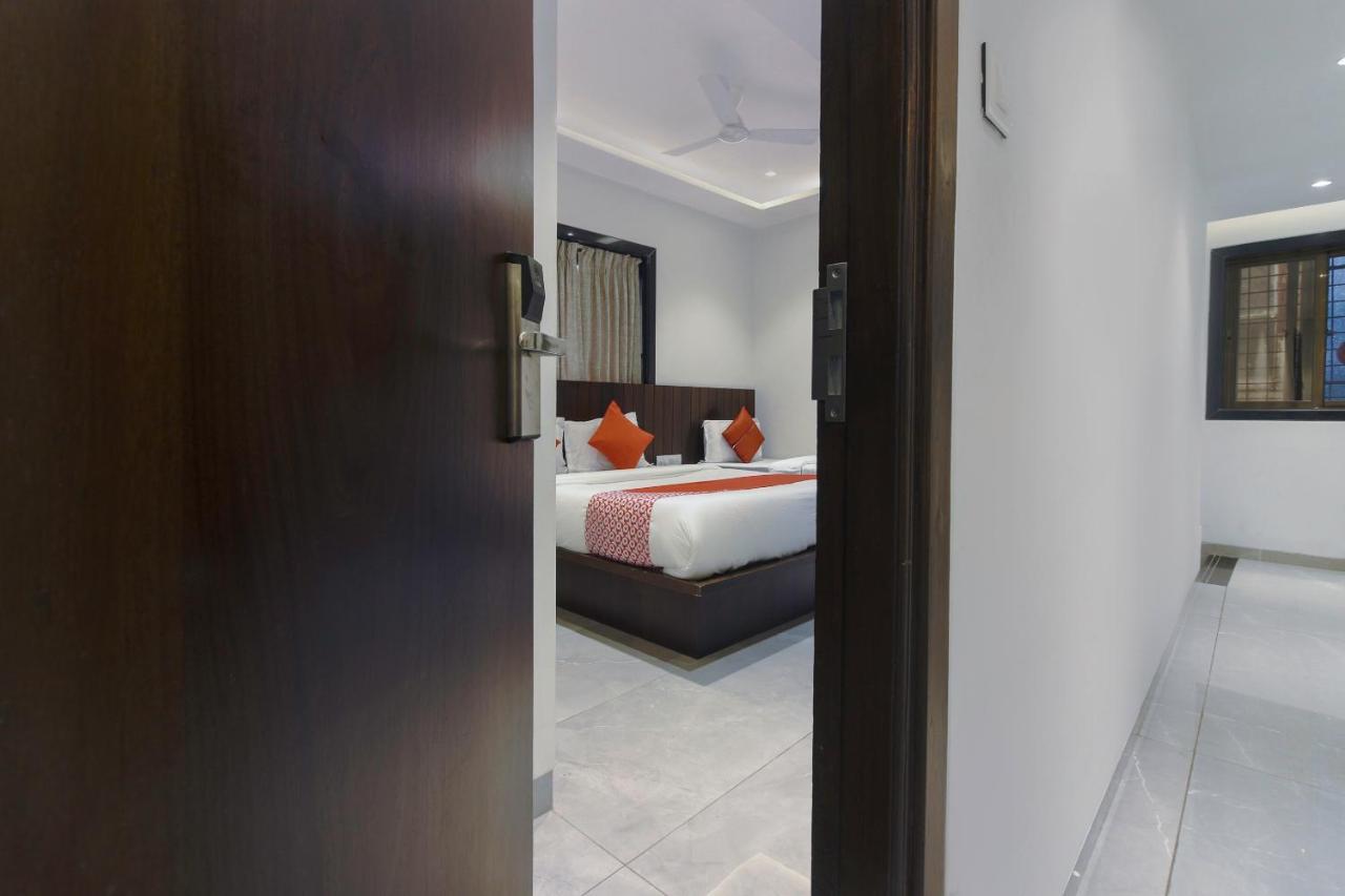 Flora Suites Hotel Bombaim