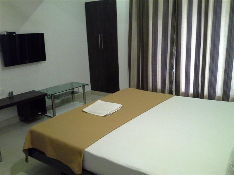 Hotel Oyo 8311 Galaxy Residency Mumbai