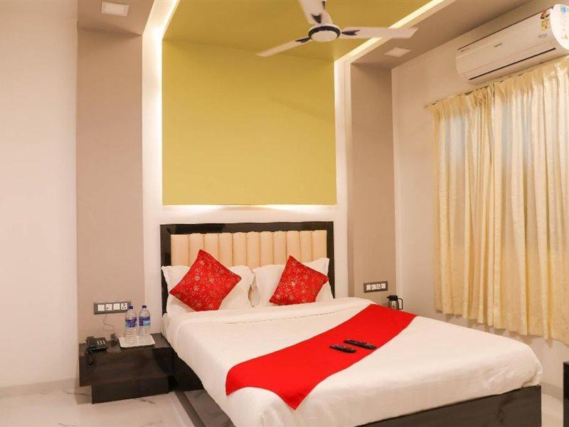Hotel Prime Grand Hotel,