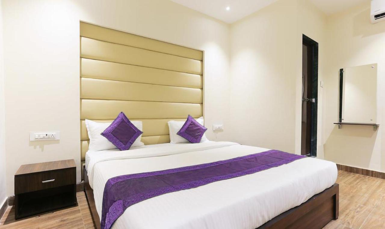 Hotel Fabexpress Golden Tulipz 3*