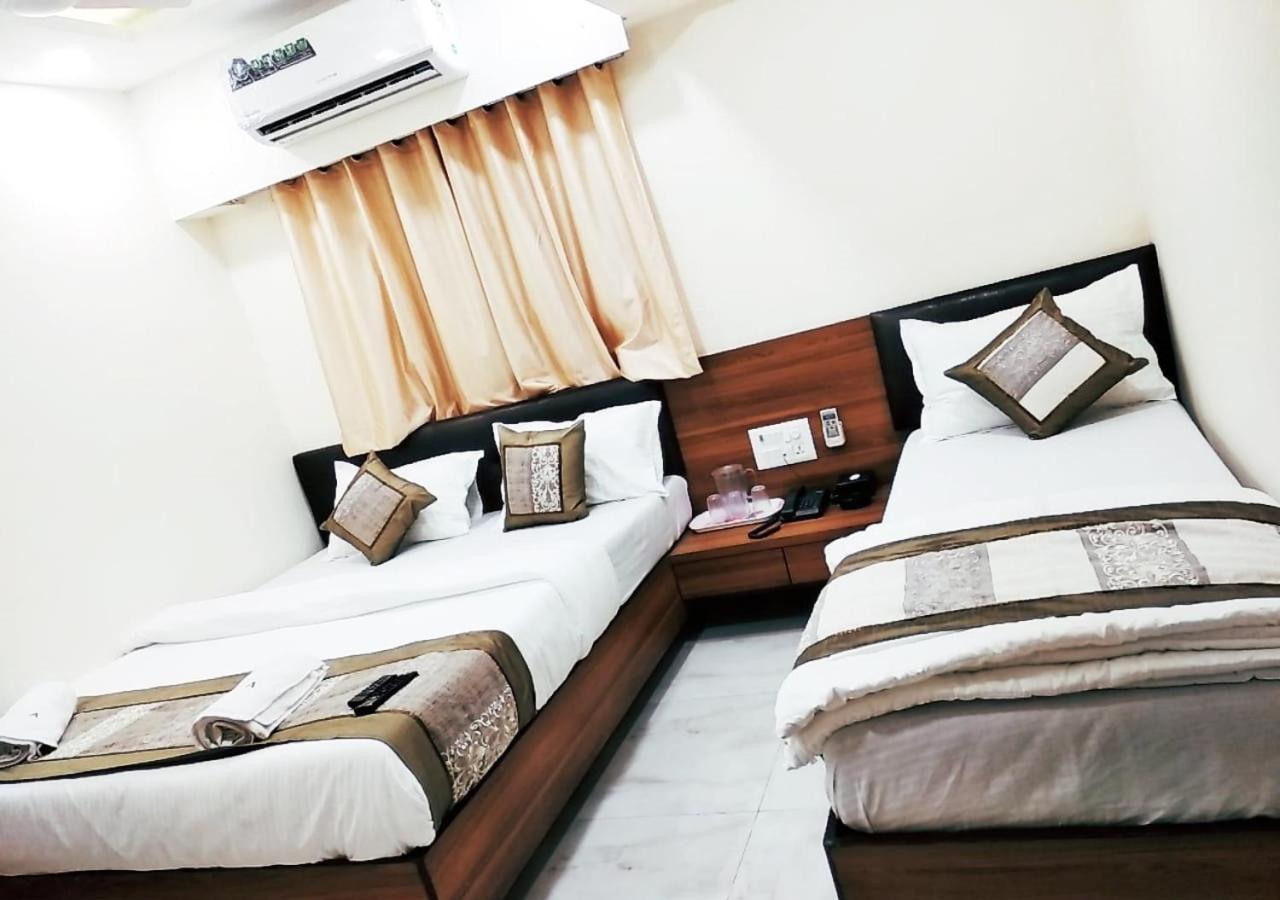 Hotel Ashyana - Near To Grant Road Station 3*