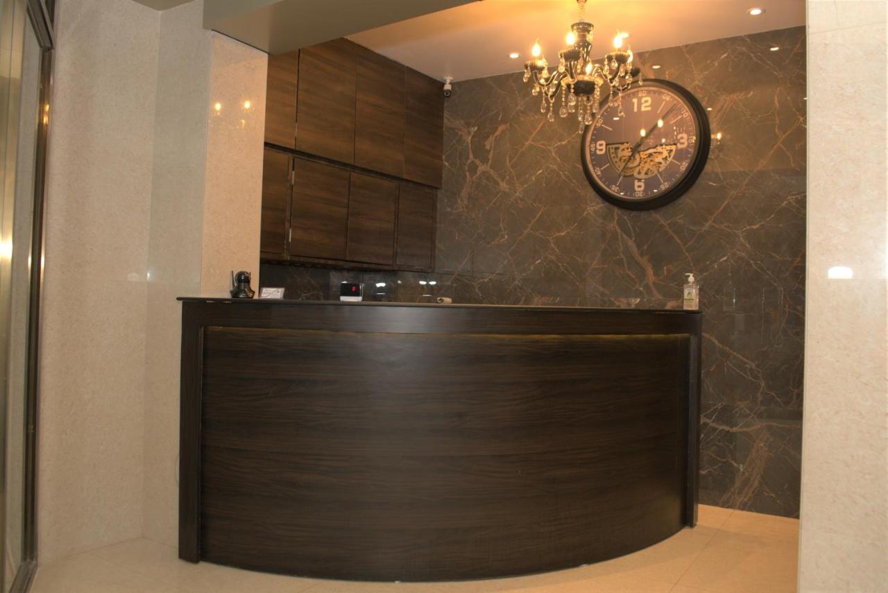 Vishal Hall Inn