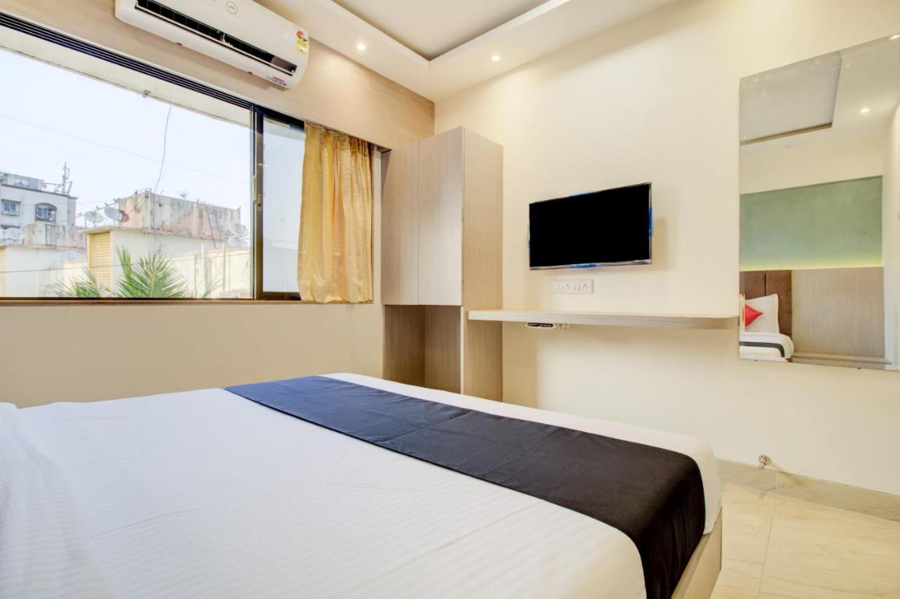 Hotel Capital O 77296 Jalaja Bombaim