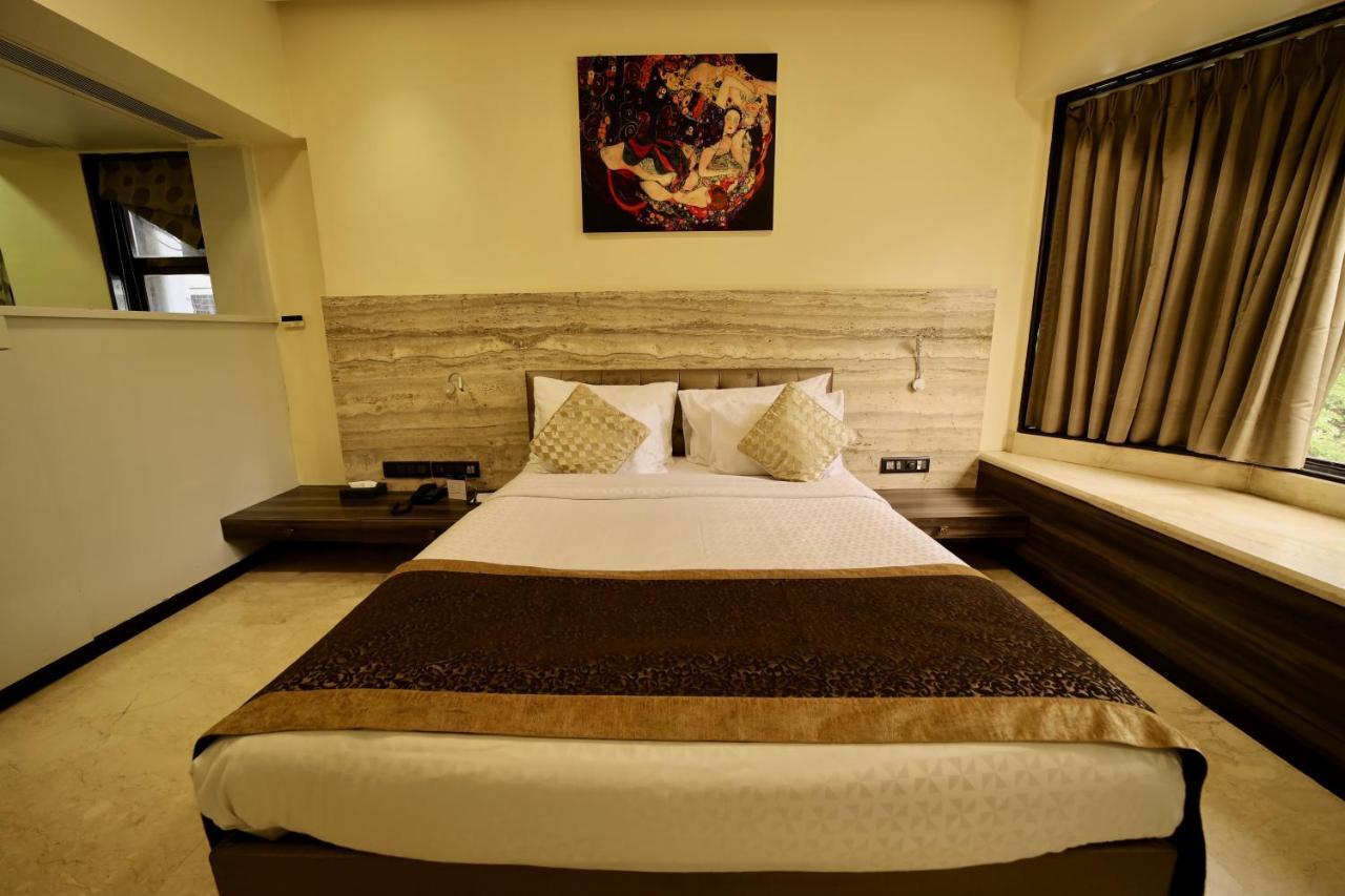 Hotel Executive Enclave Mumbai