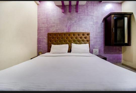 Om Residency Hotel