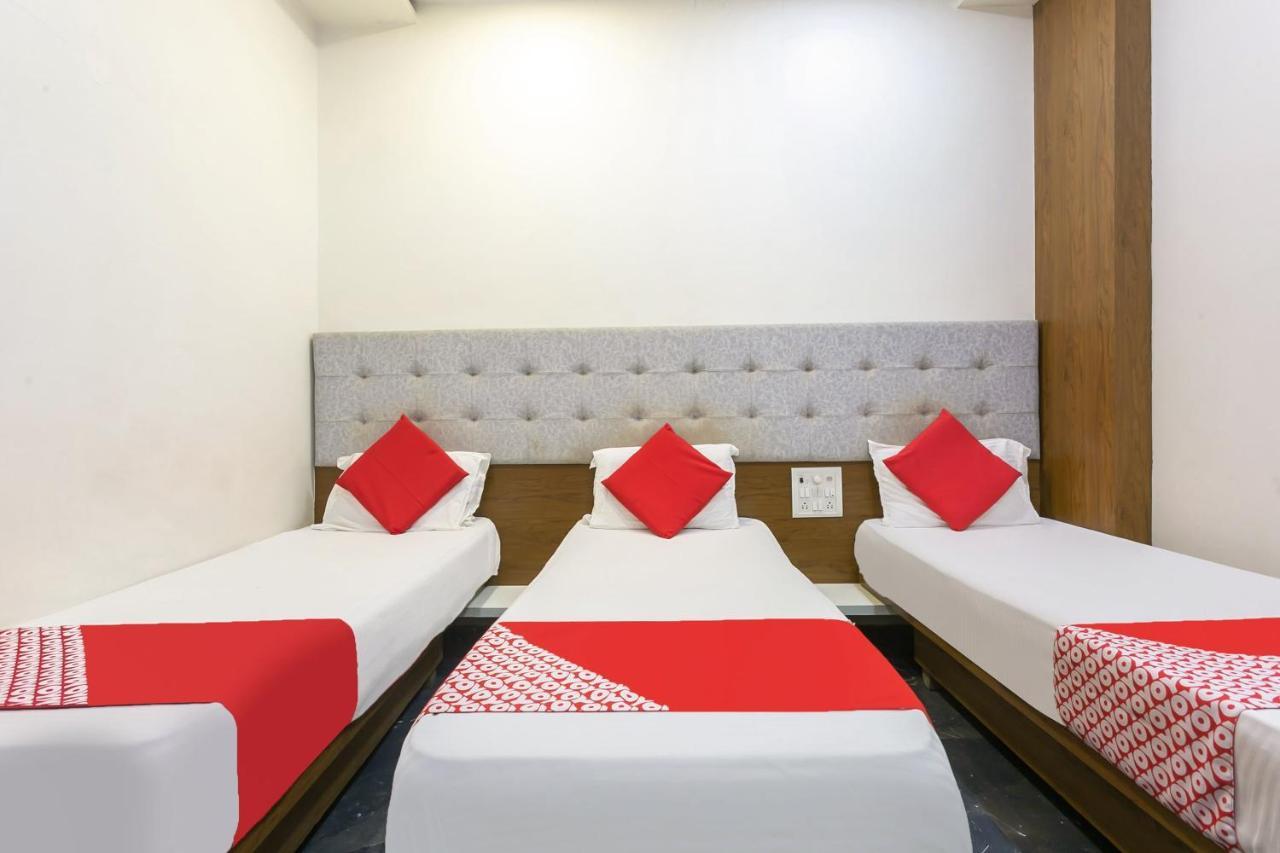 Hotel Oyo 77827 The New Balaji Residency Mumbai