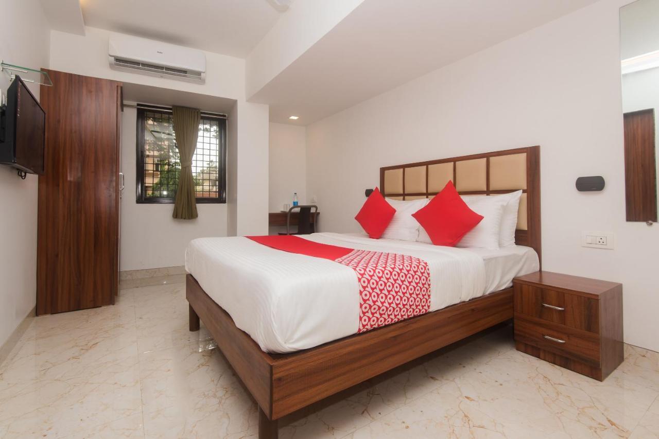 Oyo 46995 Grand Plaza Hotel Bombaim