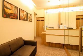 Hotel Capital O4482 Ascot International 3*