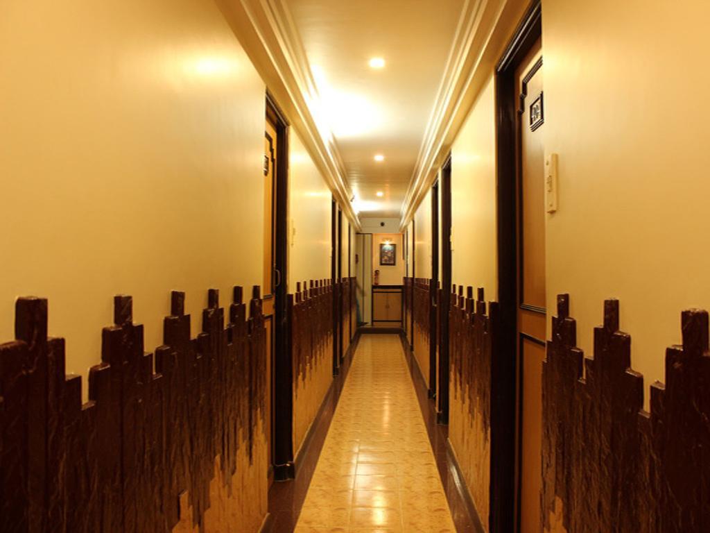 Hotel Everest