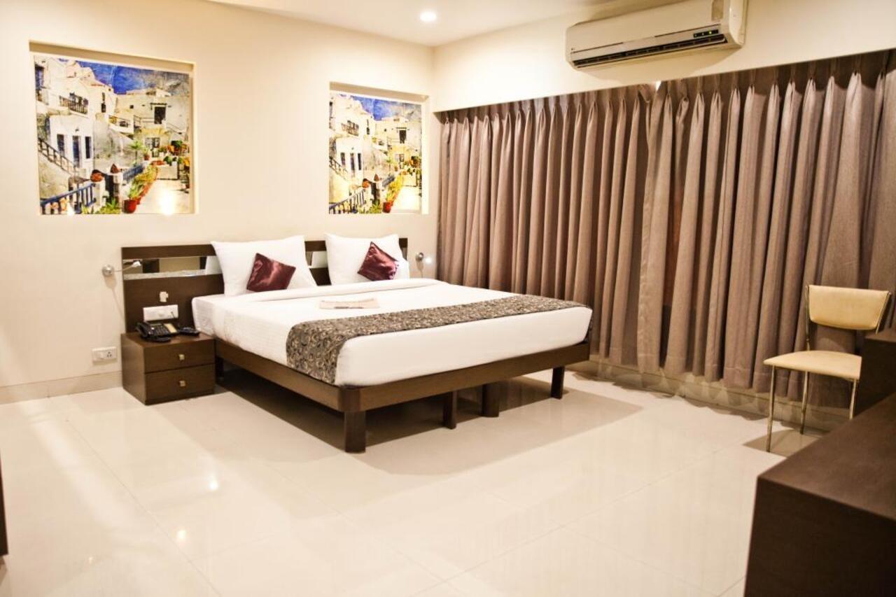 Tim Grand Hotel