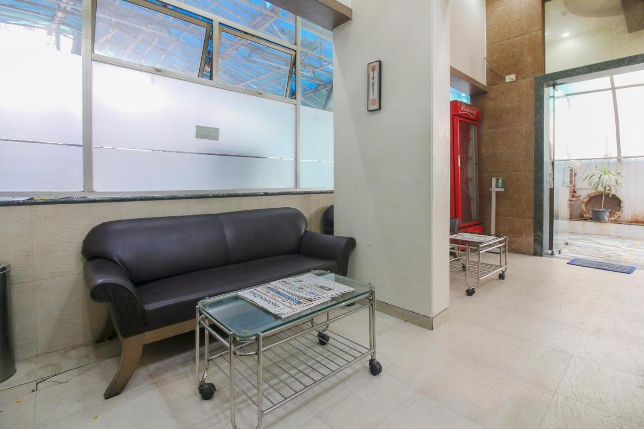 Vaccinated Staff- Capital O75414 Dream Residency 3* Mumbai