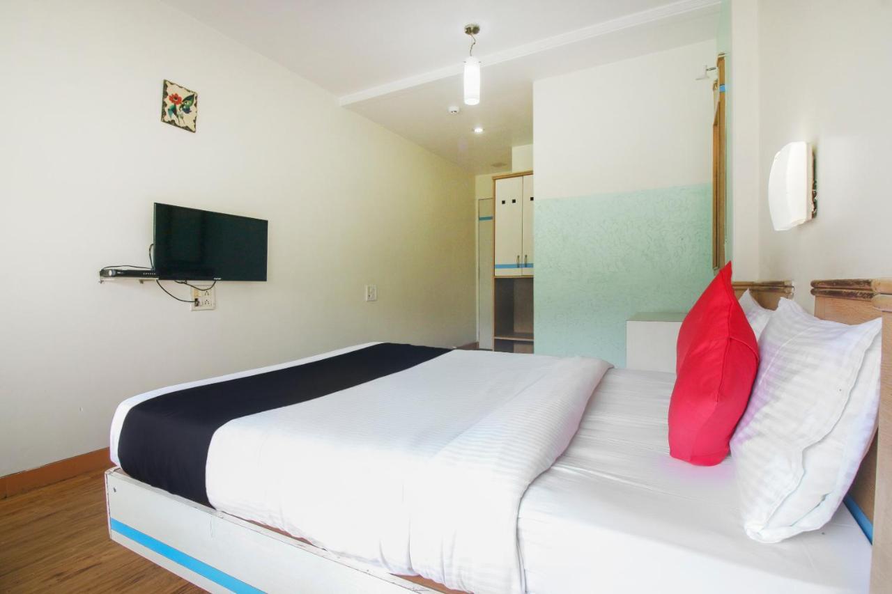Vaccinated Staff- Capital O75414 Dream Residency Hotel 3*