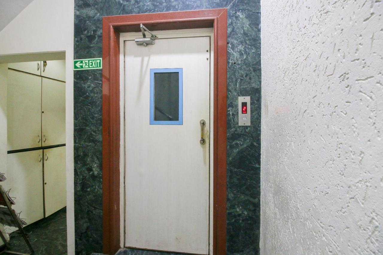 Vaccinated Staff- Capital O75414 Dream Residency Hotel 3*