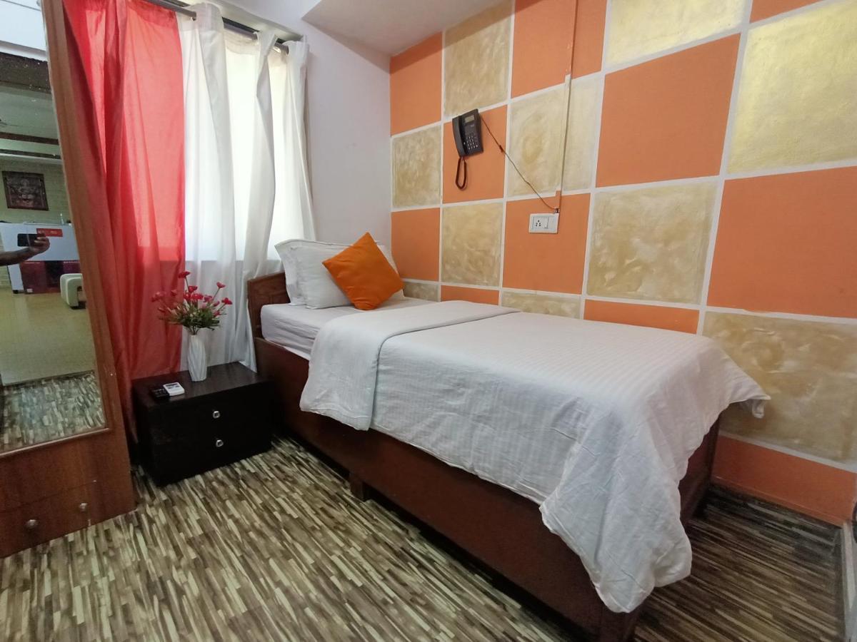 Hotel Kalpataru Hometel