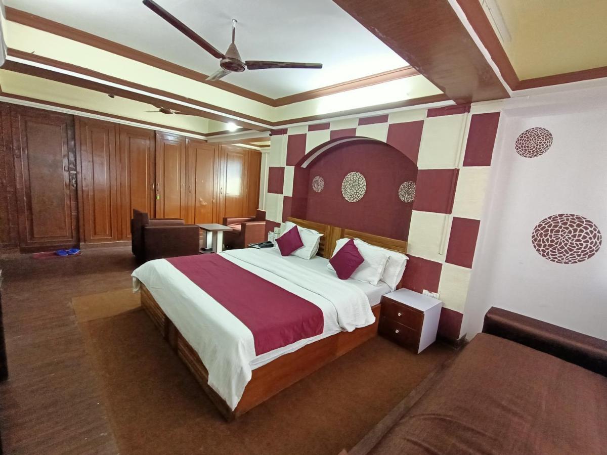 Hotel Kalpataru Hometel 3*