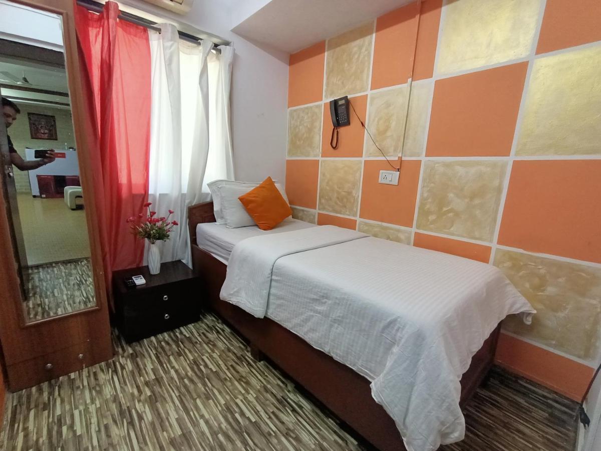 Kalpataru Hometel