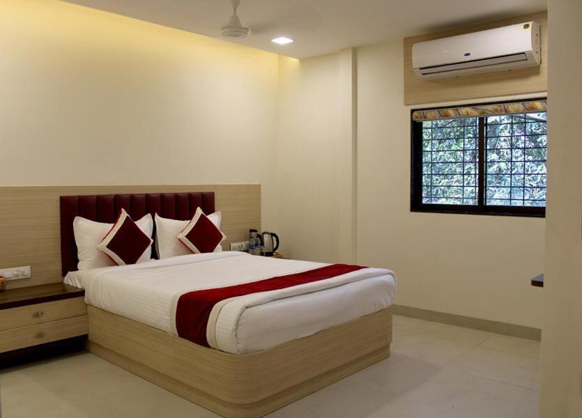 Hotel Saineel Hotel Bombaim
