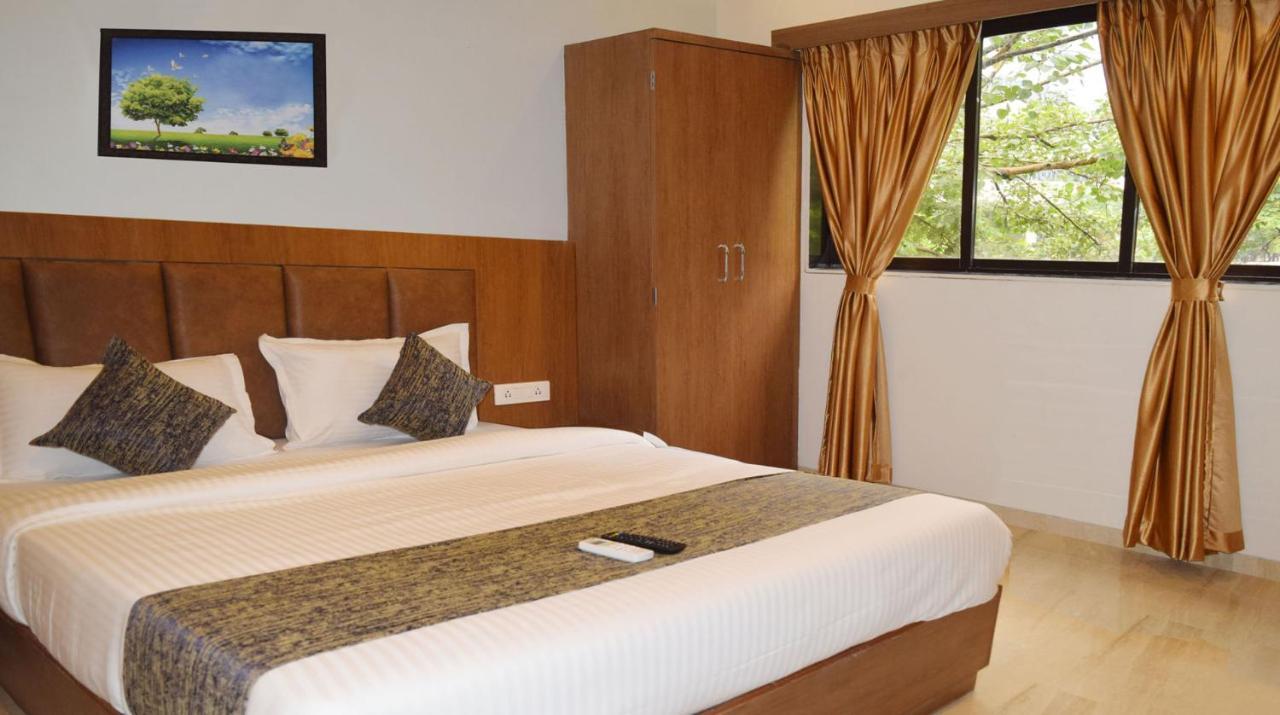Rabis Hotel Mumbai