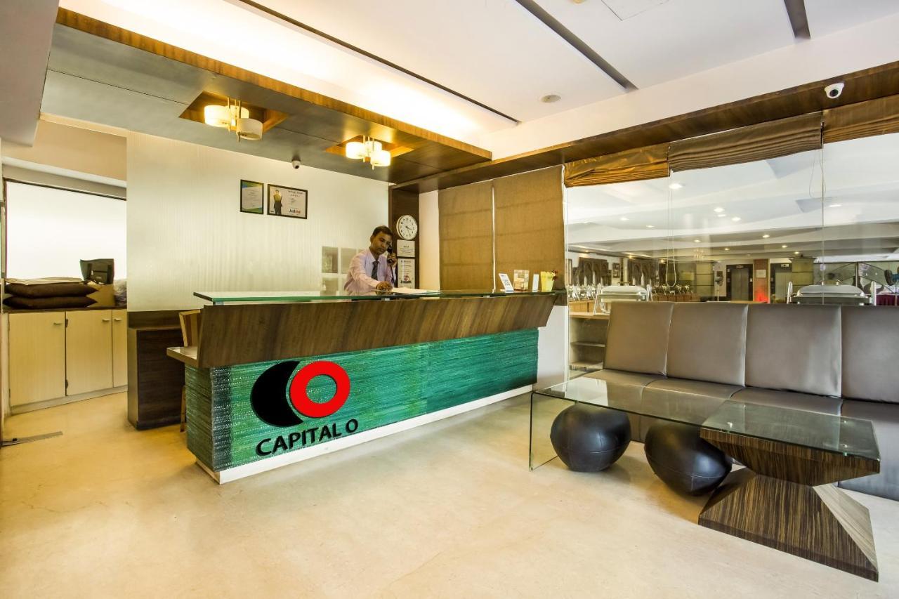 Capital O 33476 Lavender Bough Hotel Mumbai