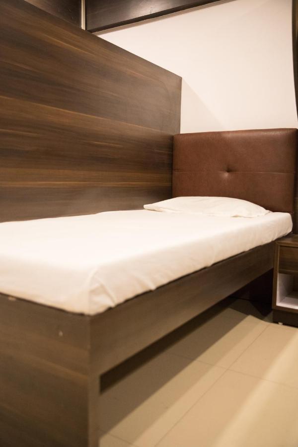 Hotel Alibaba Mumbai