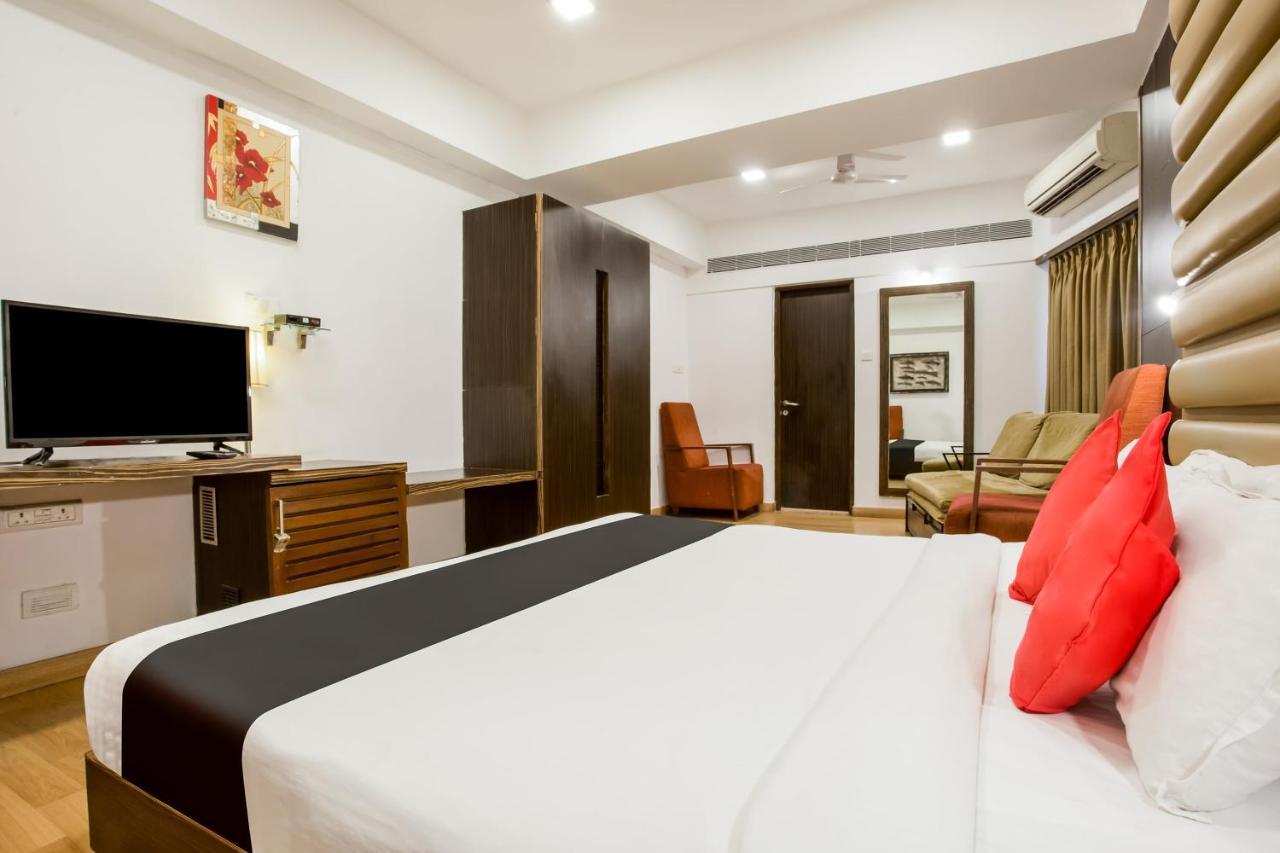 Hotel Capital O 33476 Lavender Bough 3*