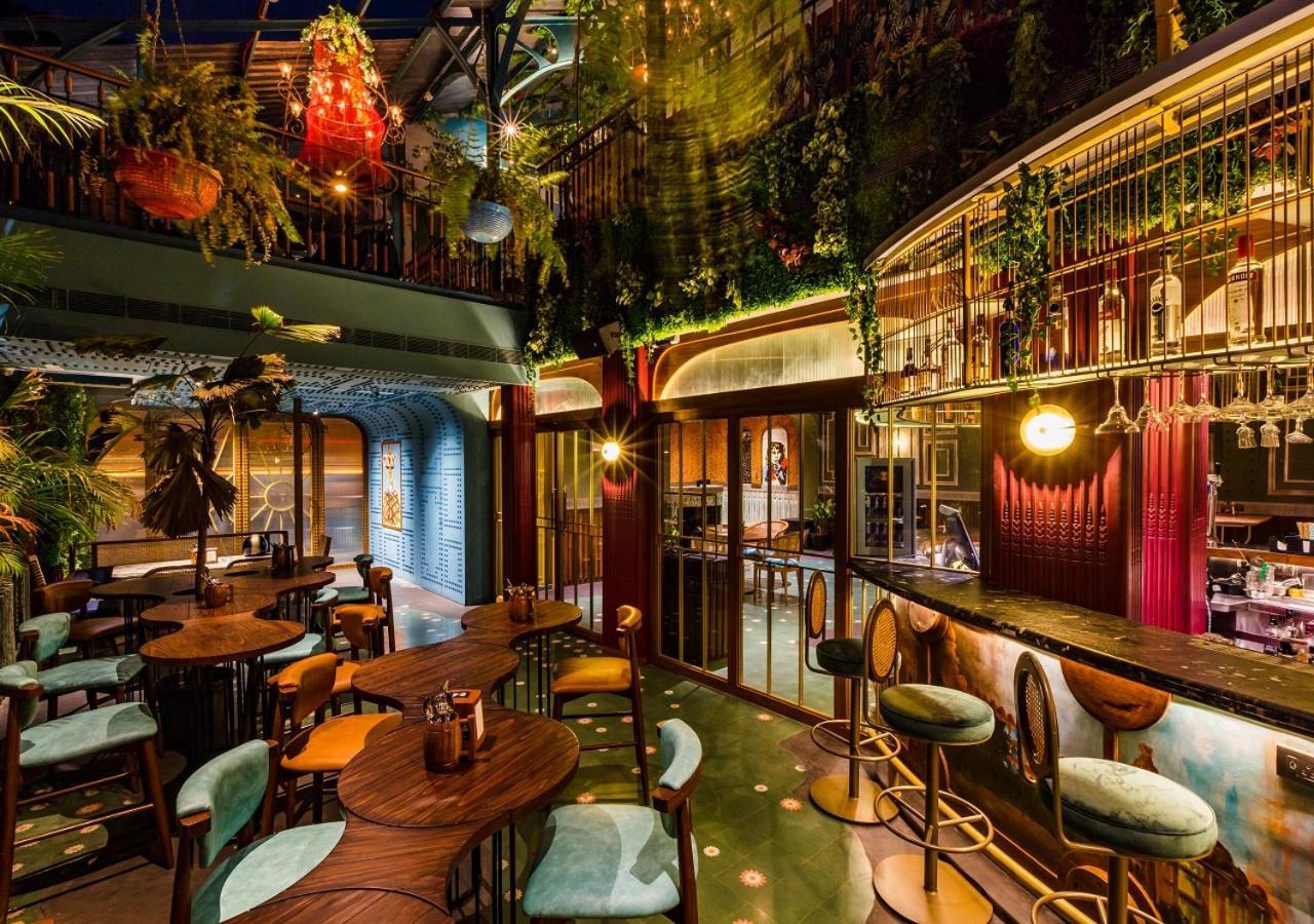 Goldfinch Hotel Mumbai