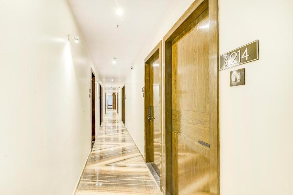Hotel New Urban Court Hotel *