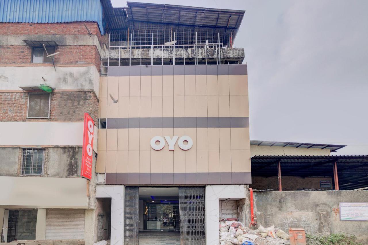 Hotel Oyo 66155 Golden Palace