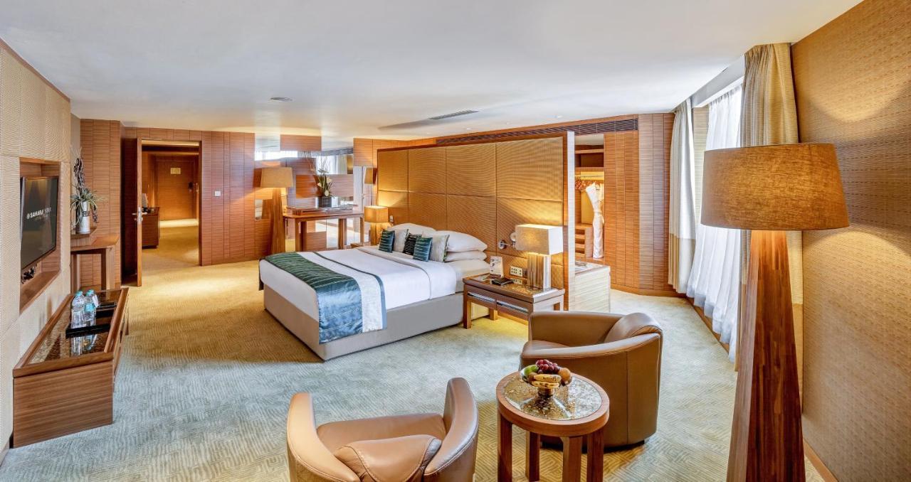 Hotel Sahara Star 5*