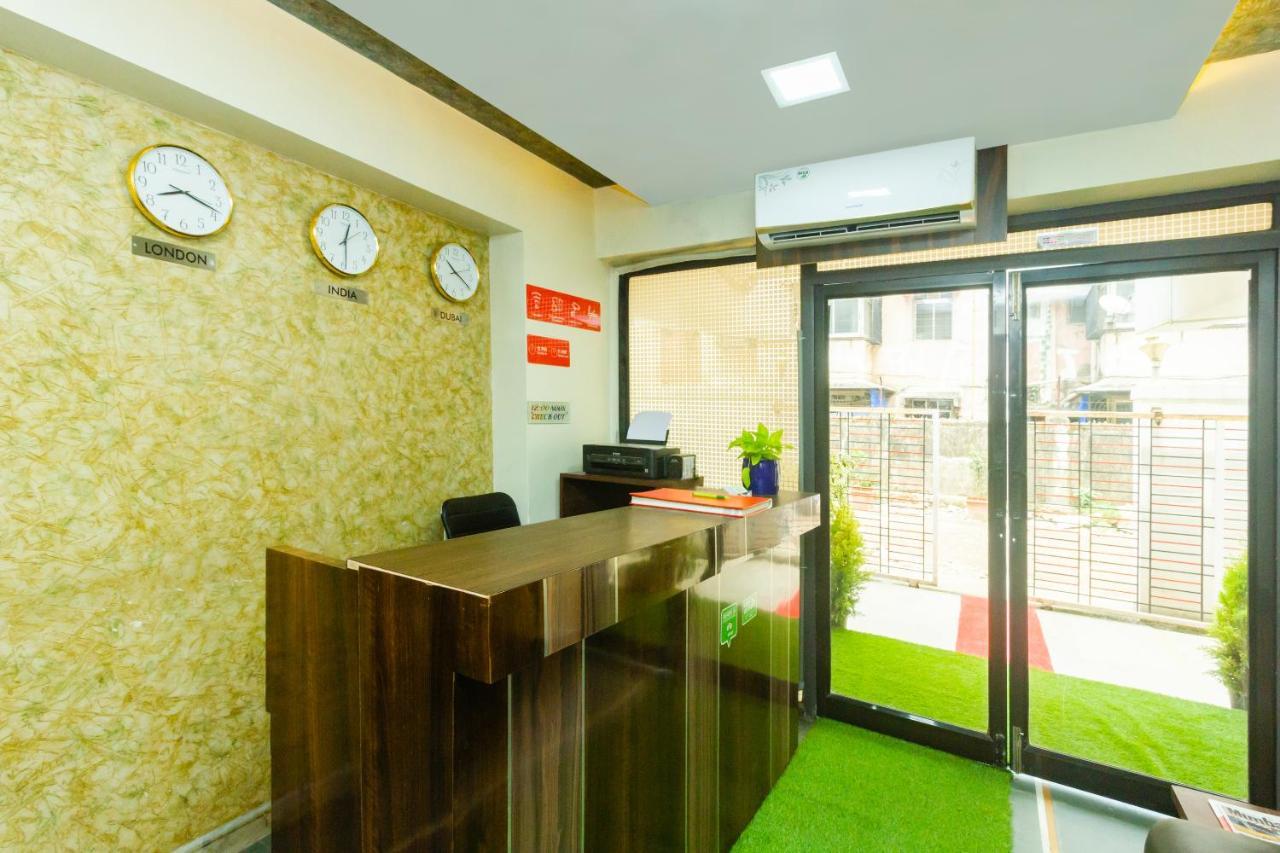 Hotel Oyo Flagship 19020 Kc Palace 3*