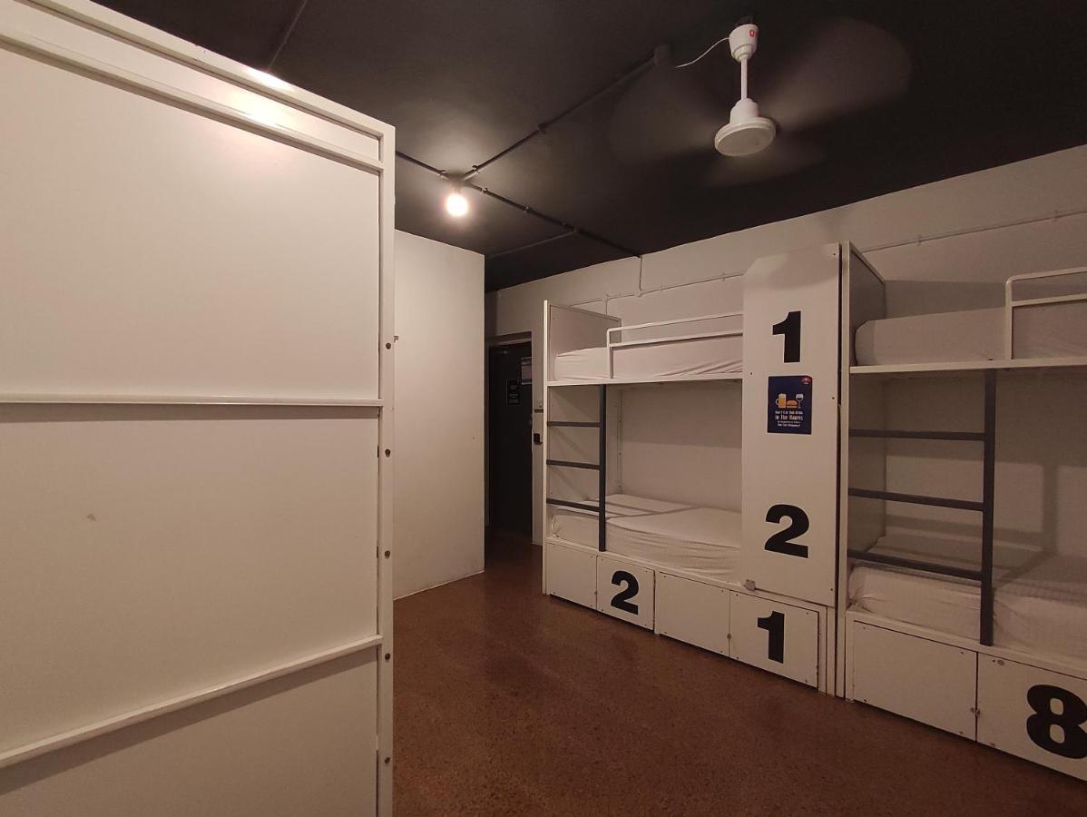 Backpacker Cowies Hostel