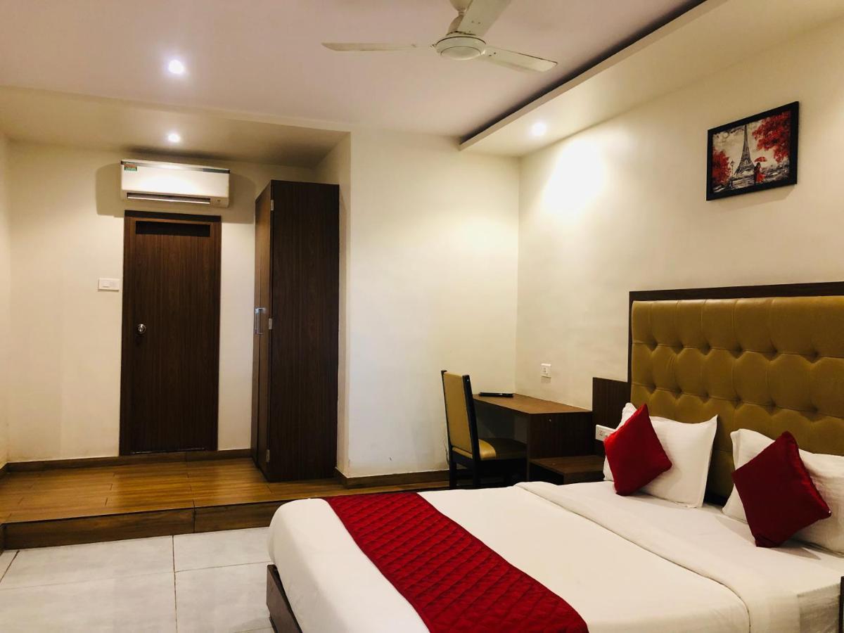 Bkc Grand- Near Trade Centre, Visa Consulate Hotel Bombaim